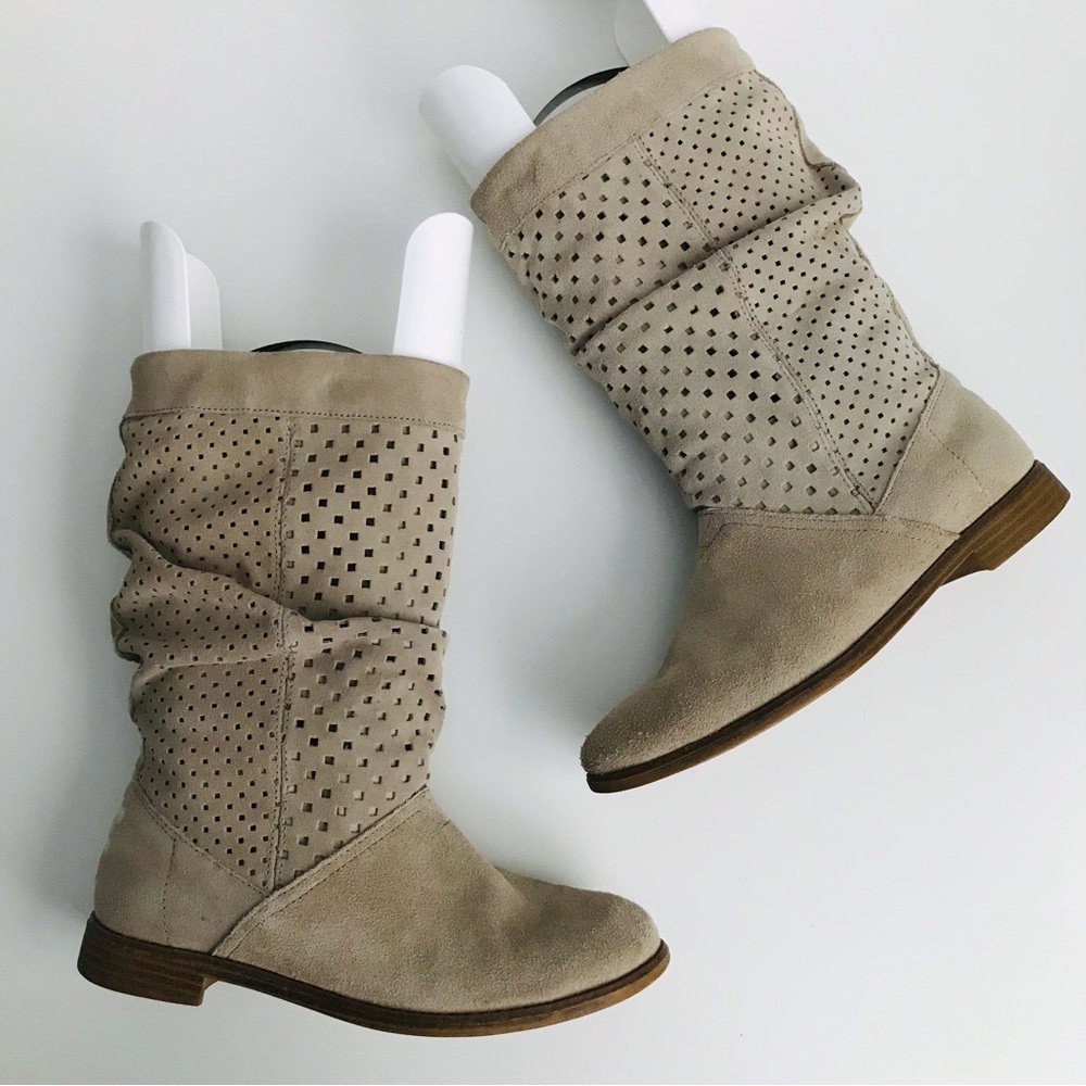 Toms Slochy Boots